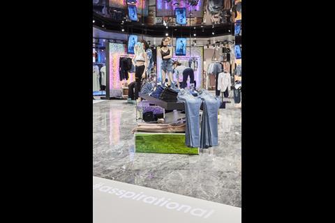 Missguided, Westfield Stratford City